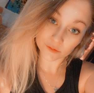 Meet your Posher, Kara